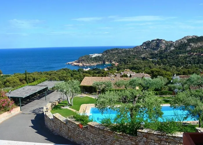 Les Oliveres * Begur