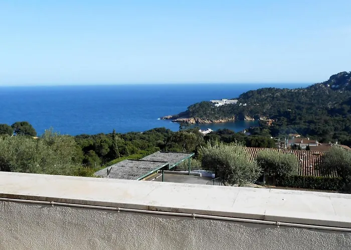Les Oliveres Апартаменты *